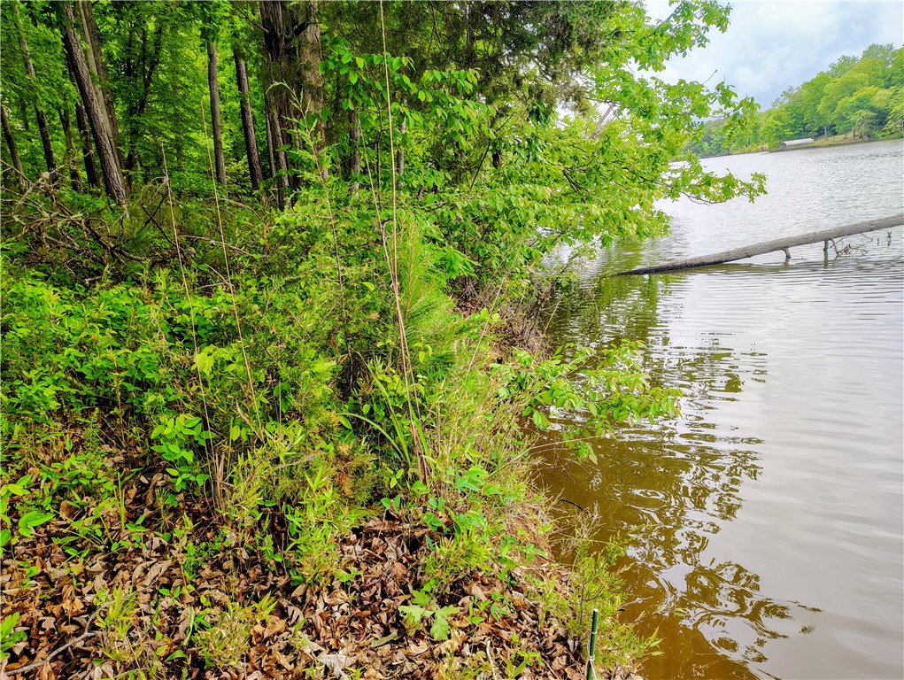 140 Waterside Drive
