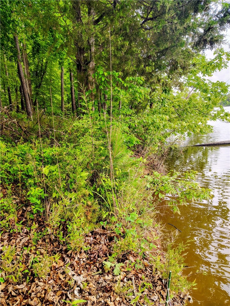 140 Waterside Drive