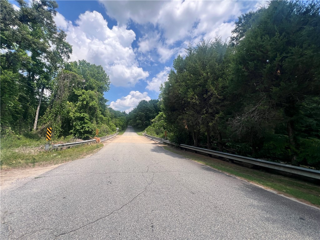 110 Holly Creek Drive