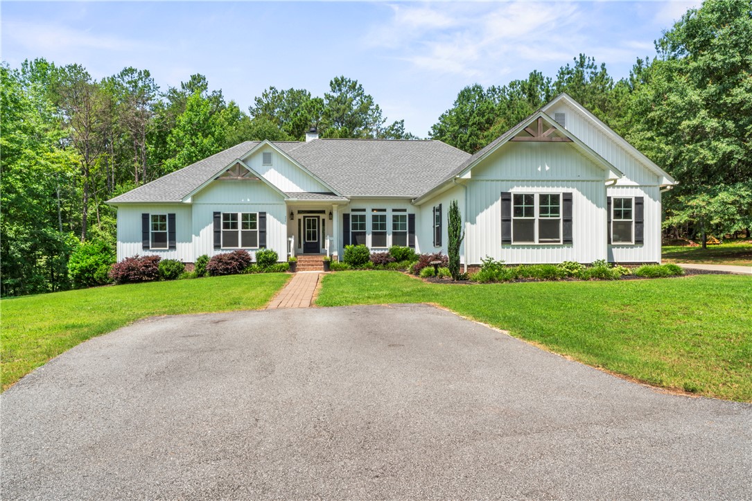 225 Meadow Brook Lane