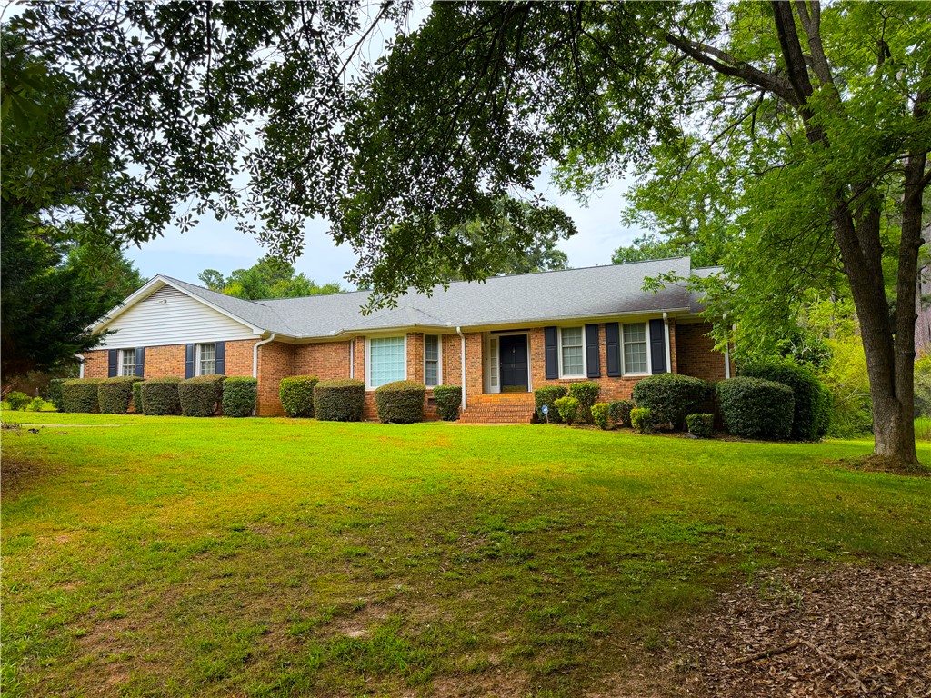 111 Cameron Way