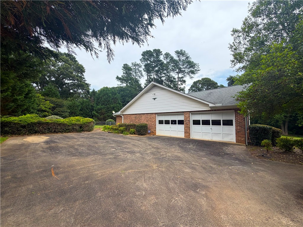 111 Cameron Way