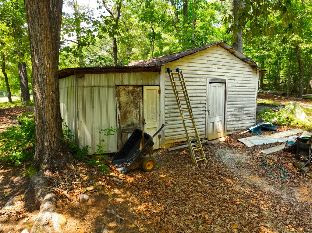 1198 Mize Road