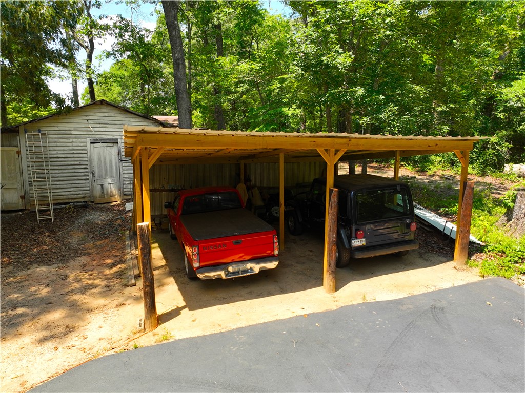 1198 Mize Road