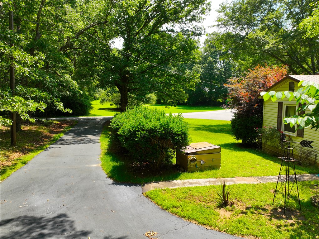 1198 Mize Road
