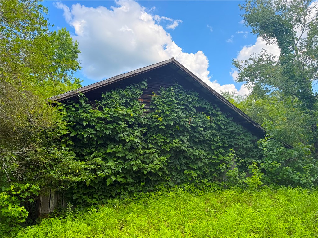 3573 Moorefield Memorial Highway