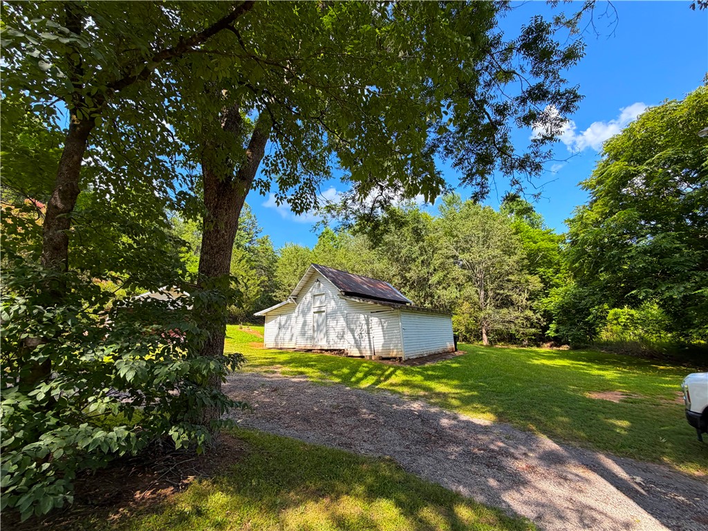 3573 Moorefield Memorial Highway