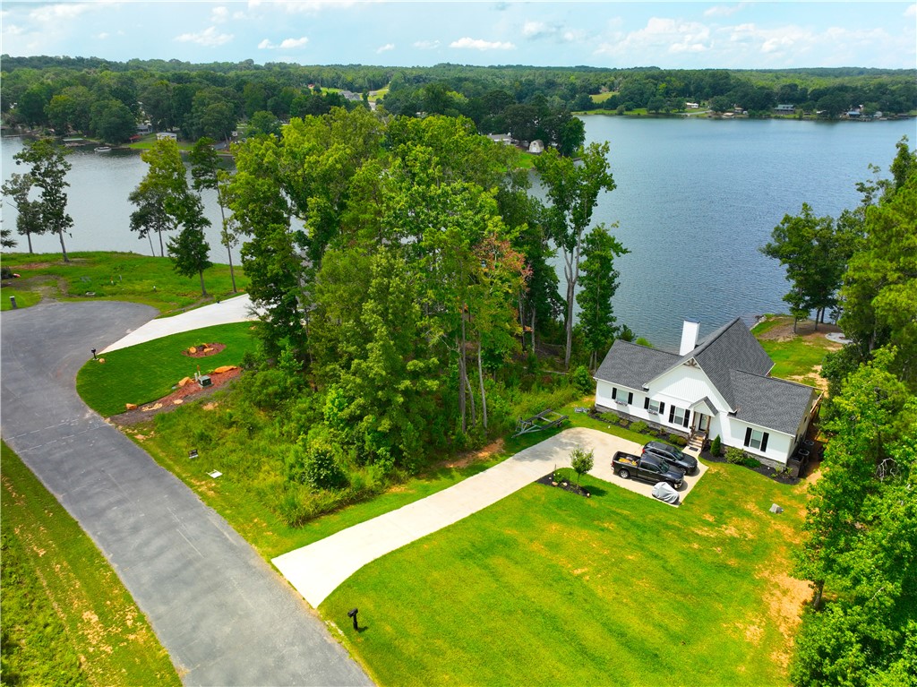 38 Waterside Point