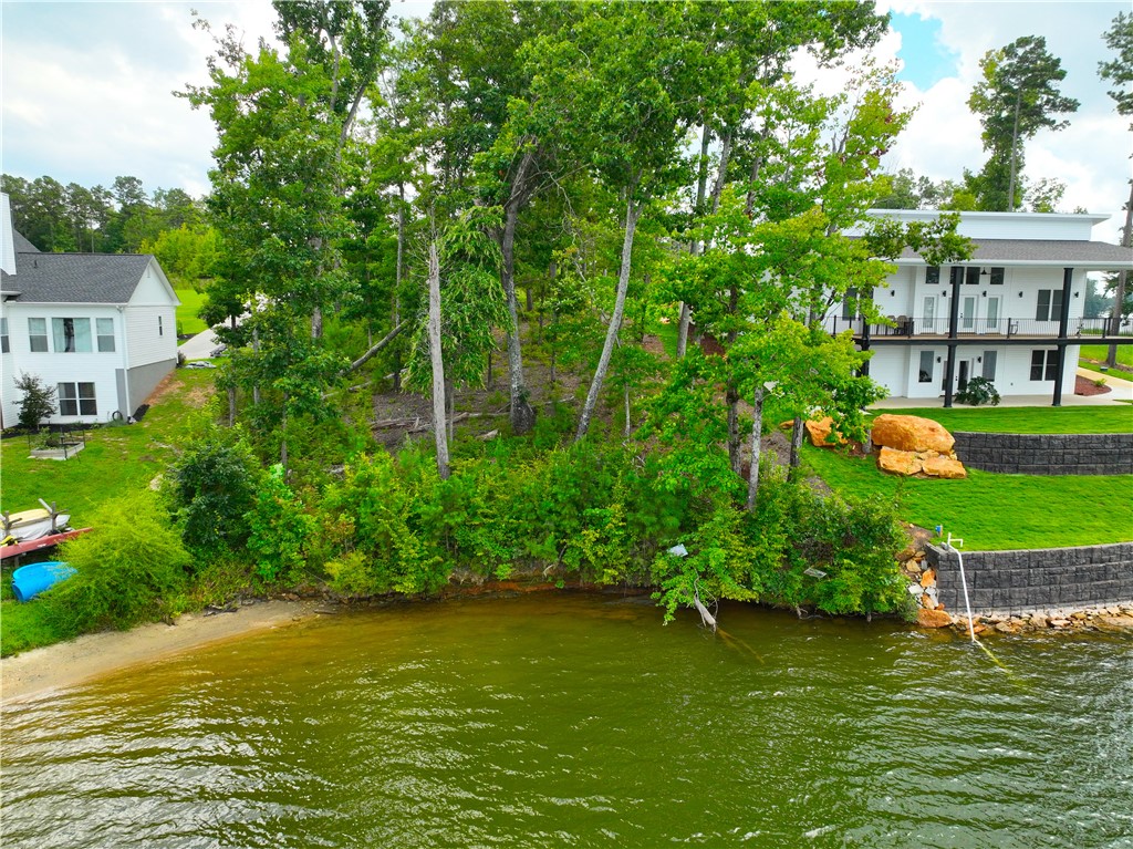 38 Waterside Point