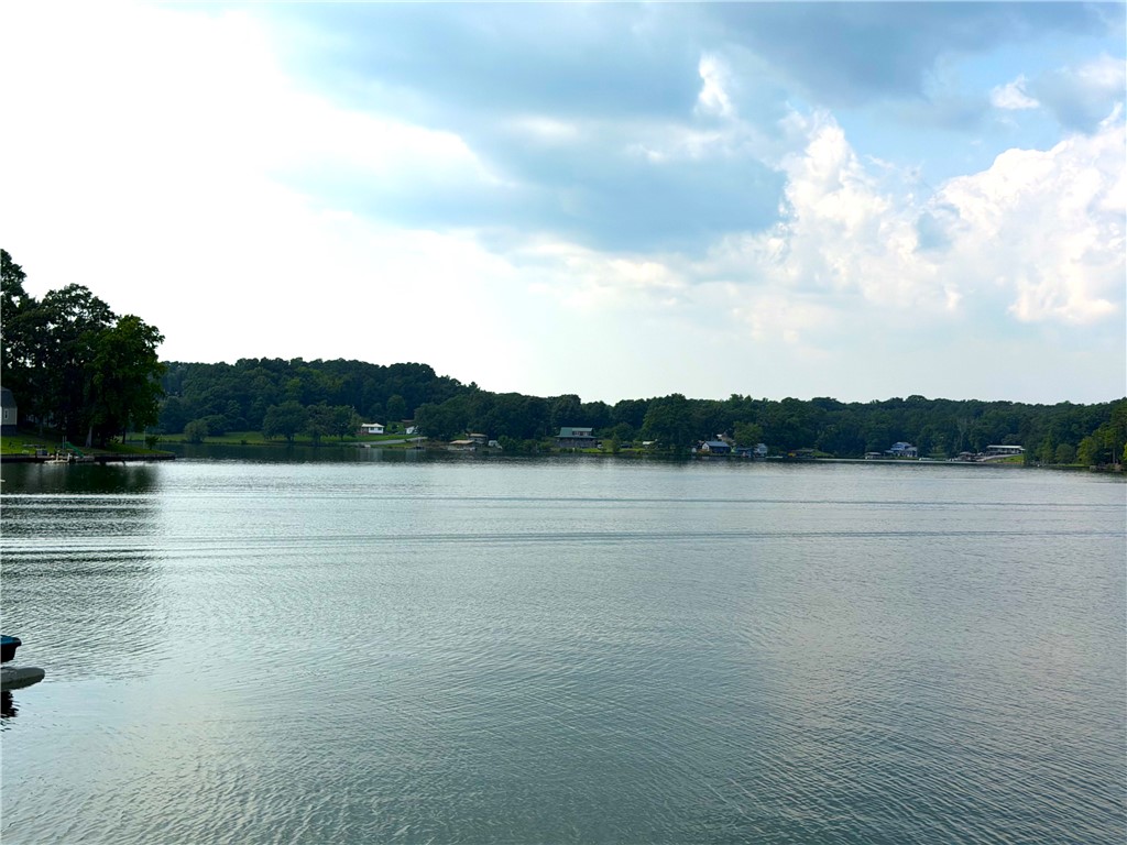 38 Waterside Point