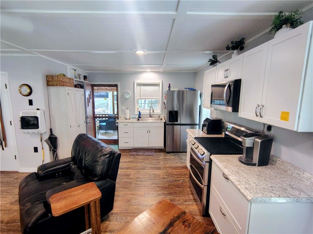 109 Briar Thicket Lane