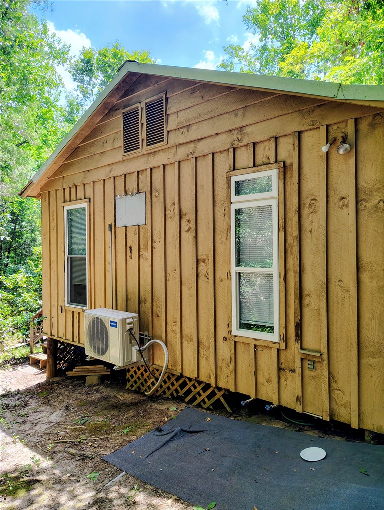 109 Briar Thicket Lane