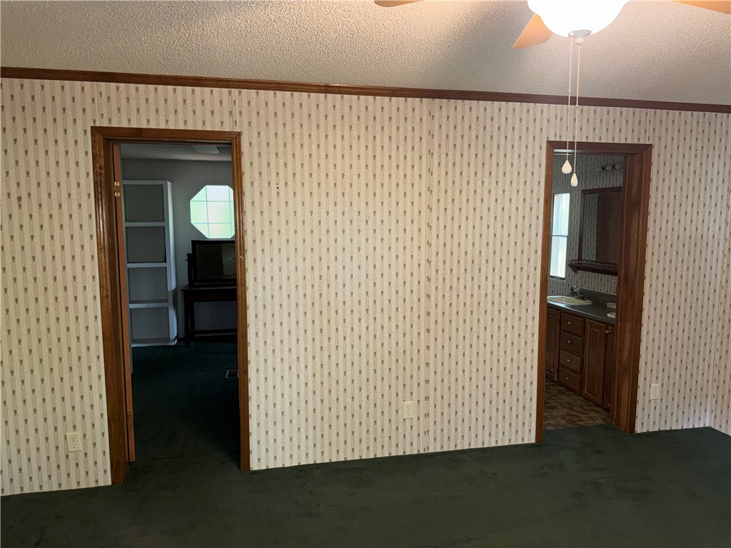 322 Lakeview Drive