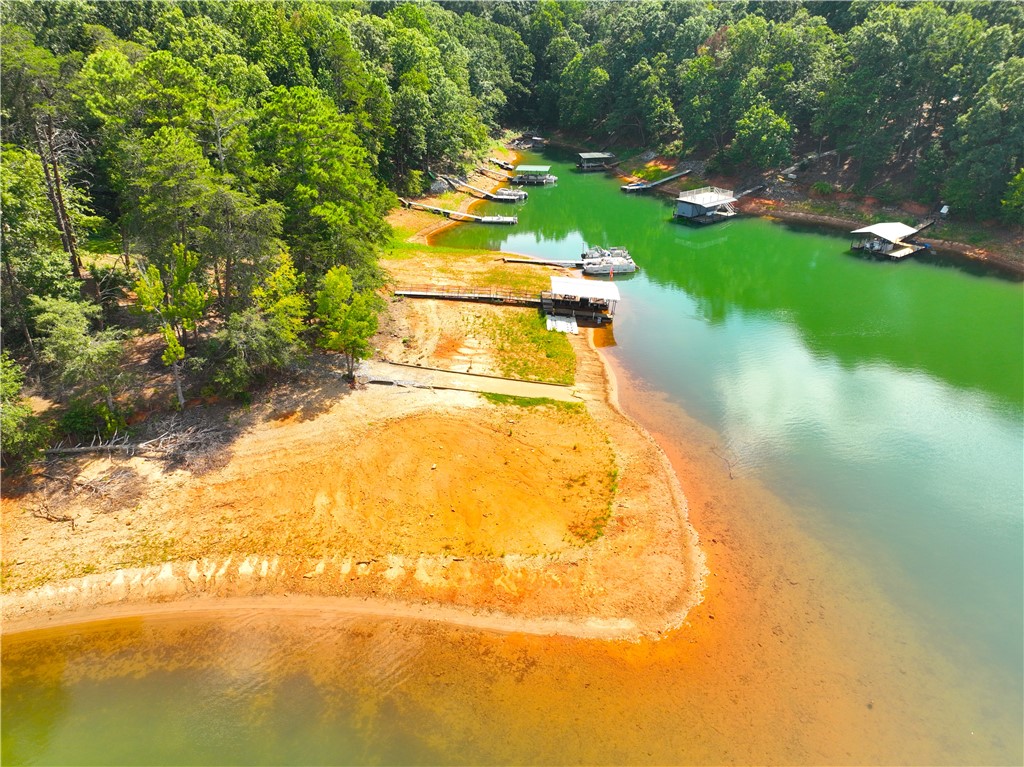 322 Lakeview Drive