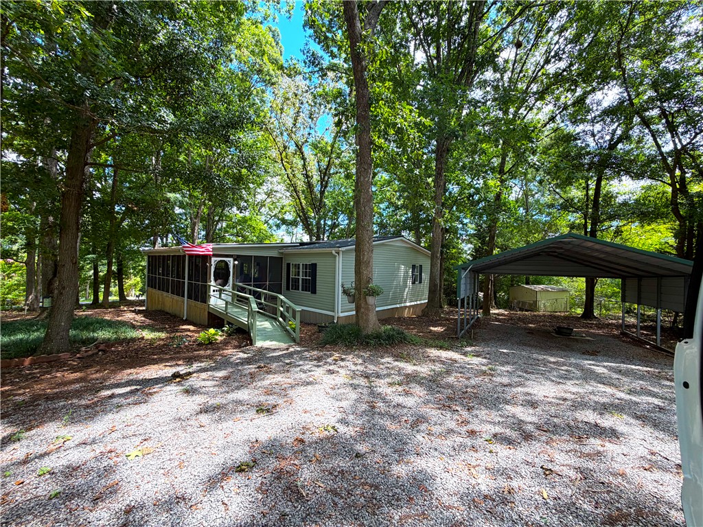 322 Lakeview Drive