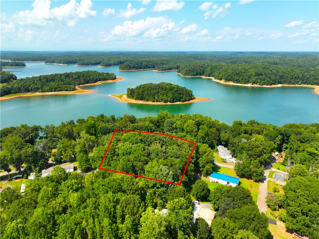 322 Lakeview Drive