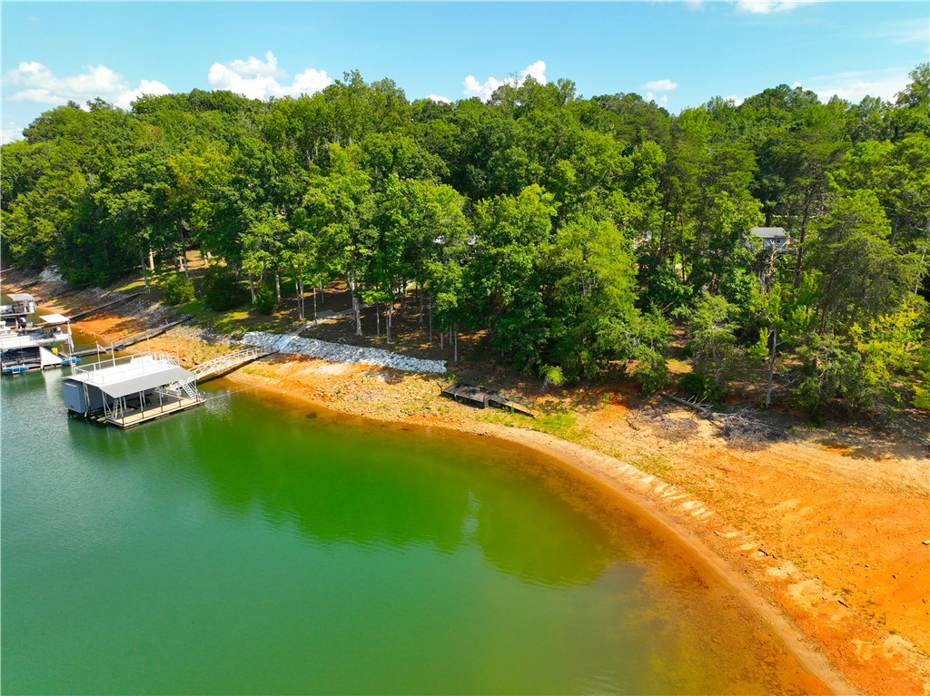 322 Lakeview Drive
