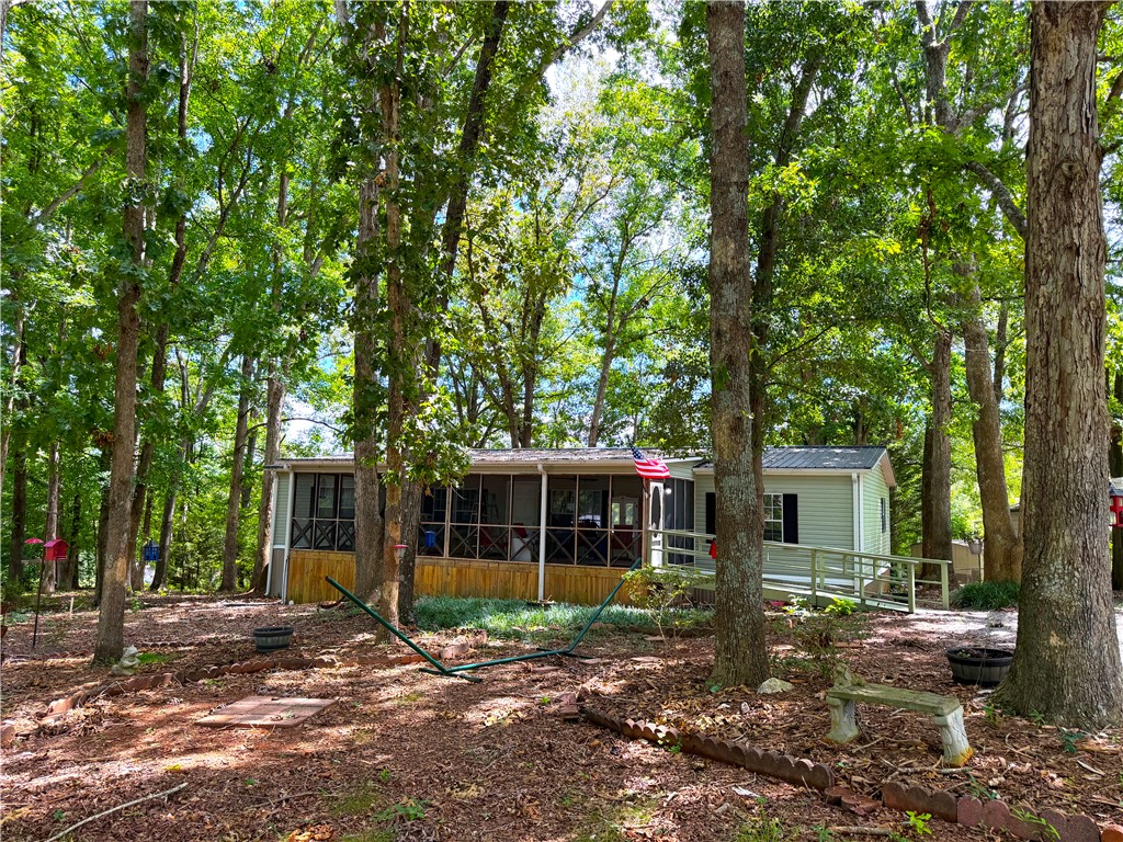 322 Lakeview Drive