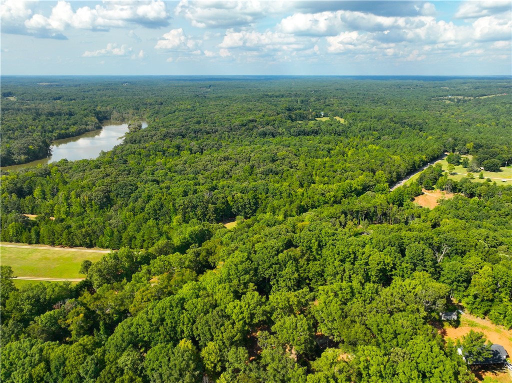 00 Lake Secession Road