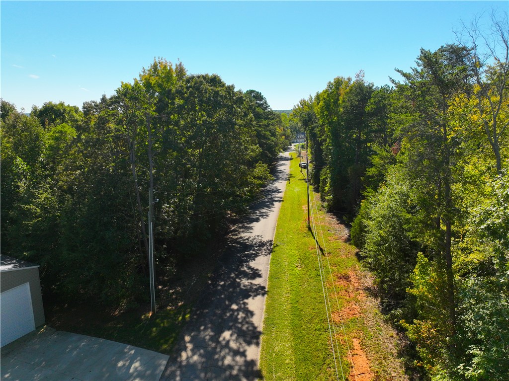 00 Mullinax Drive