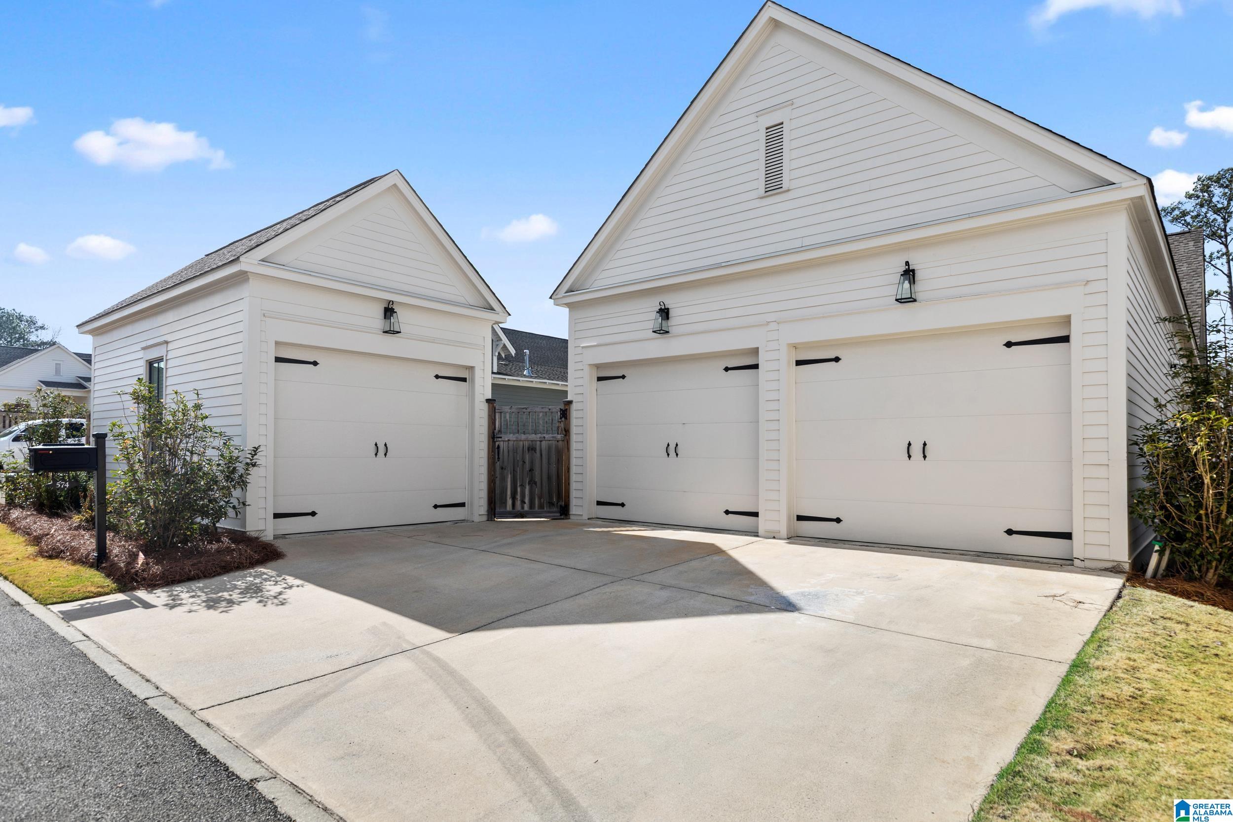 574 PRESERVE WAY