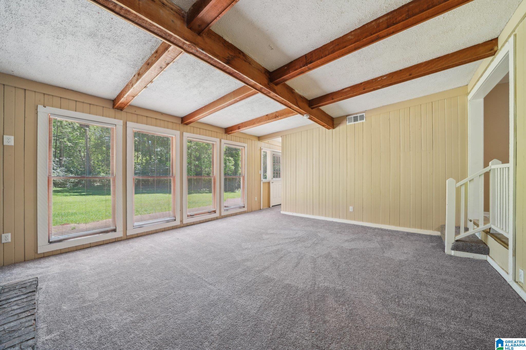 649 ROEBUCK CIRCLE