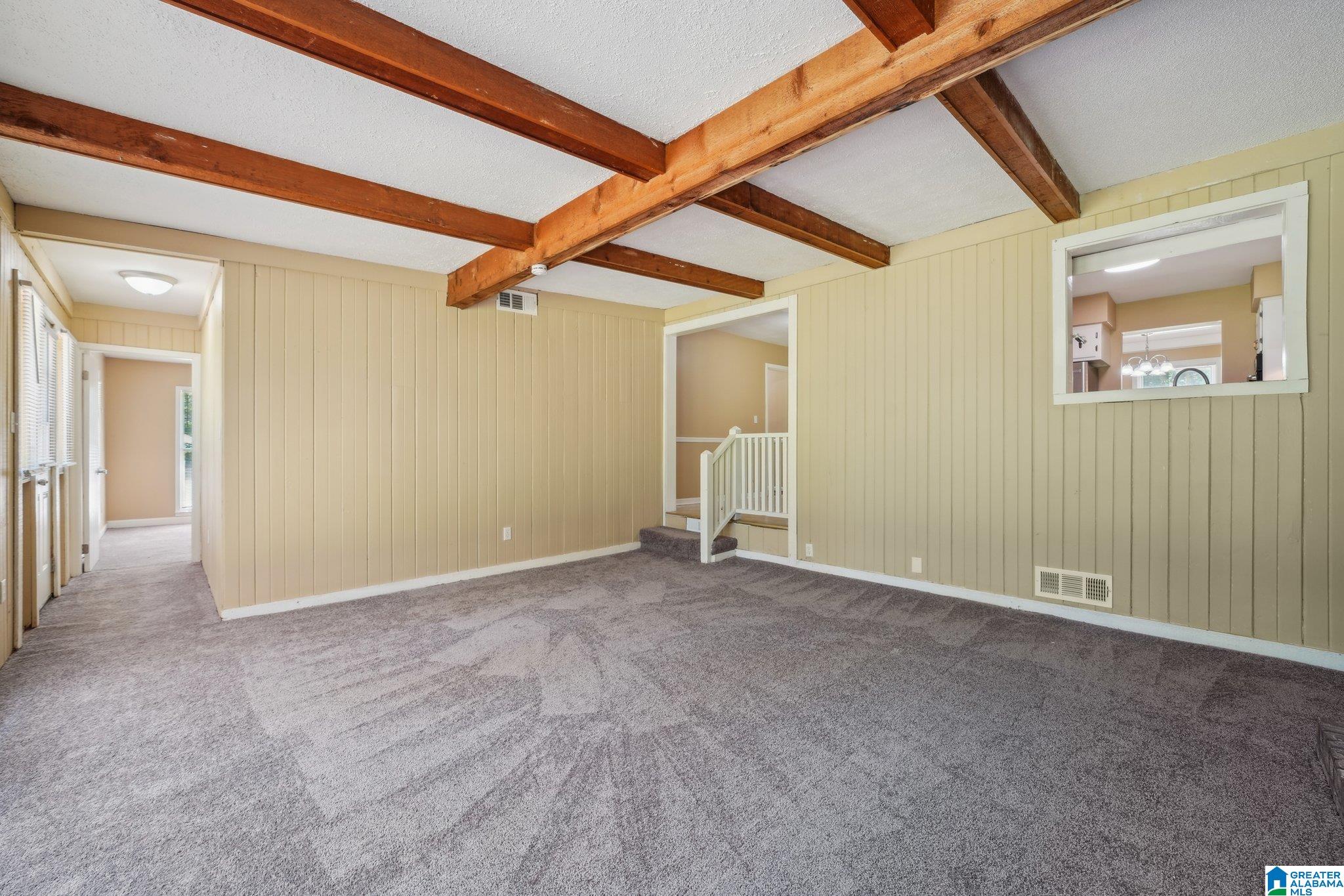 649 ROEBUCK CIRCLE