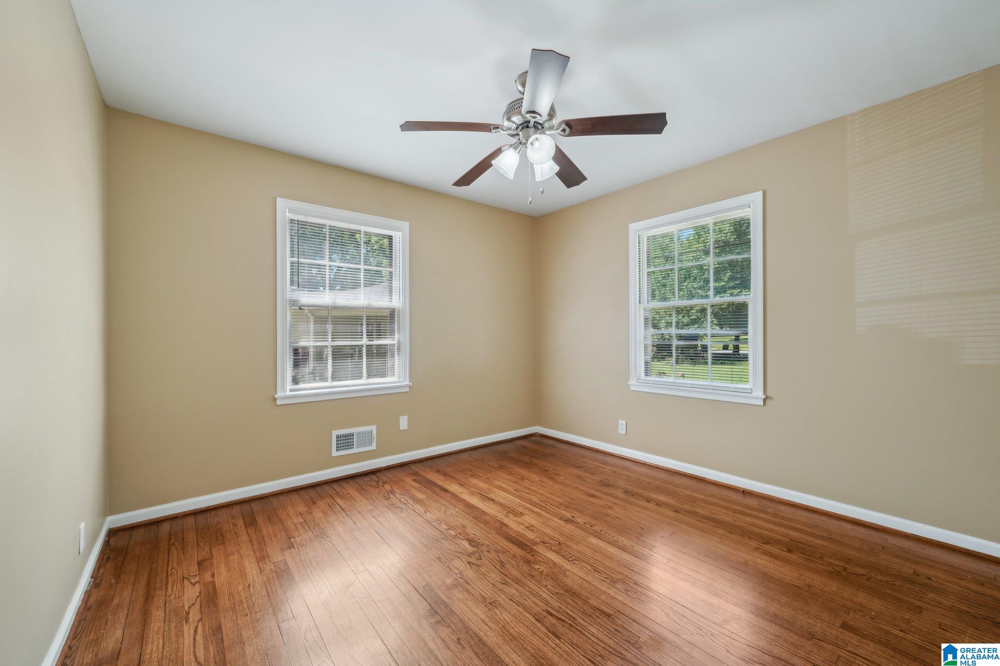 649 ROEBUCK CIRCLE