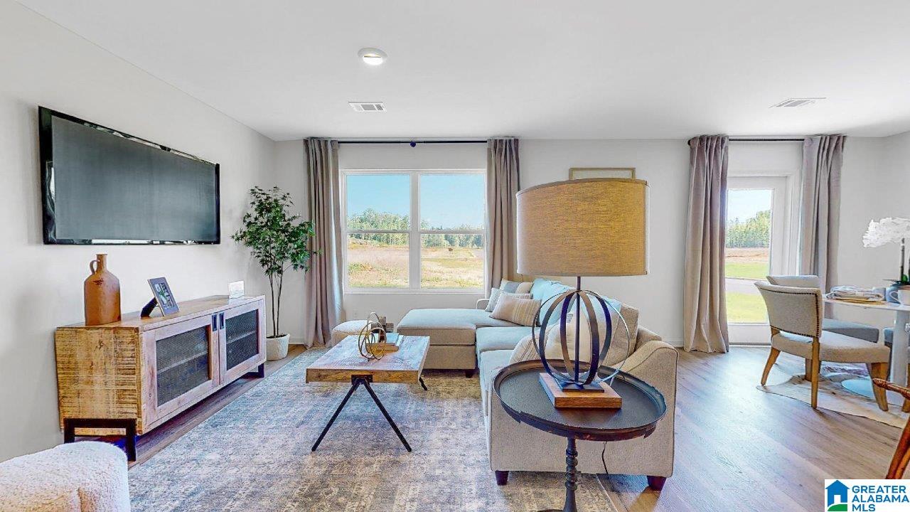 4112 BROOKSIDE DRIVE