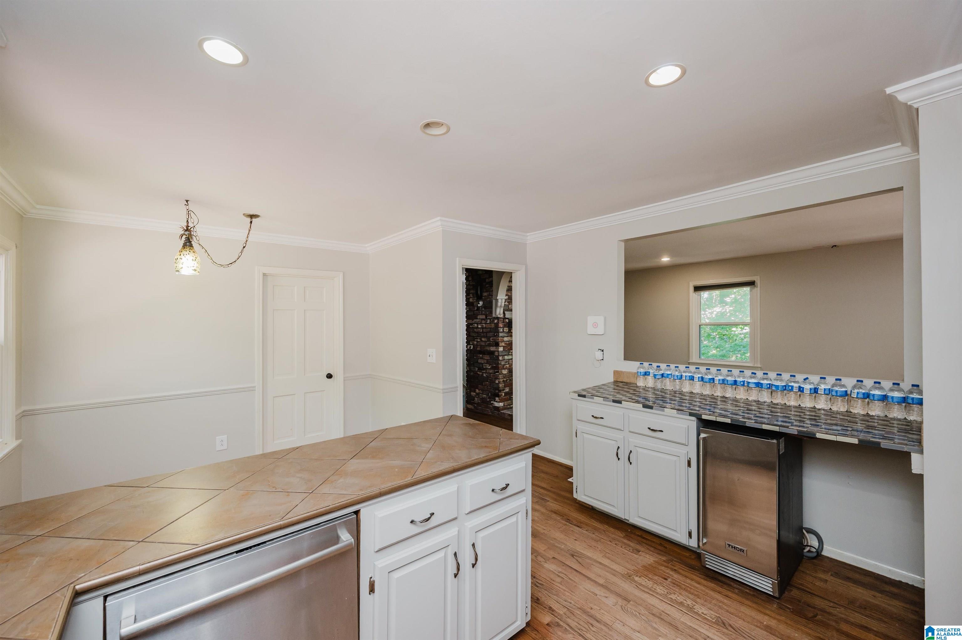 5812 SOUTHCREST ROAD