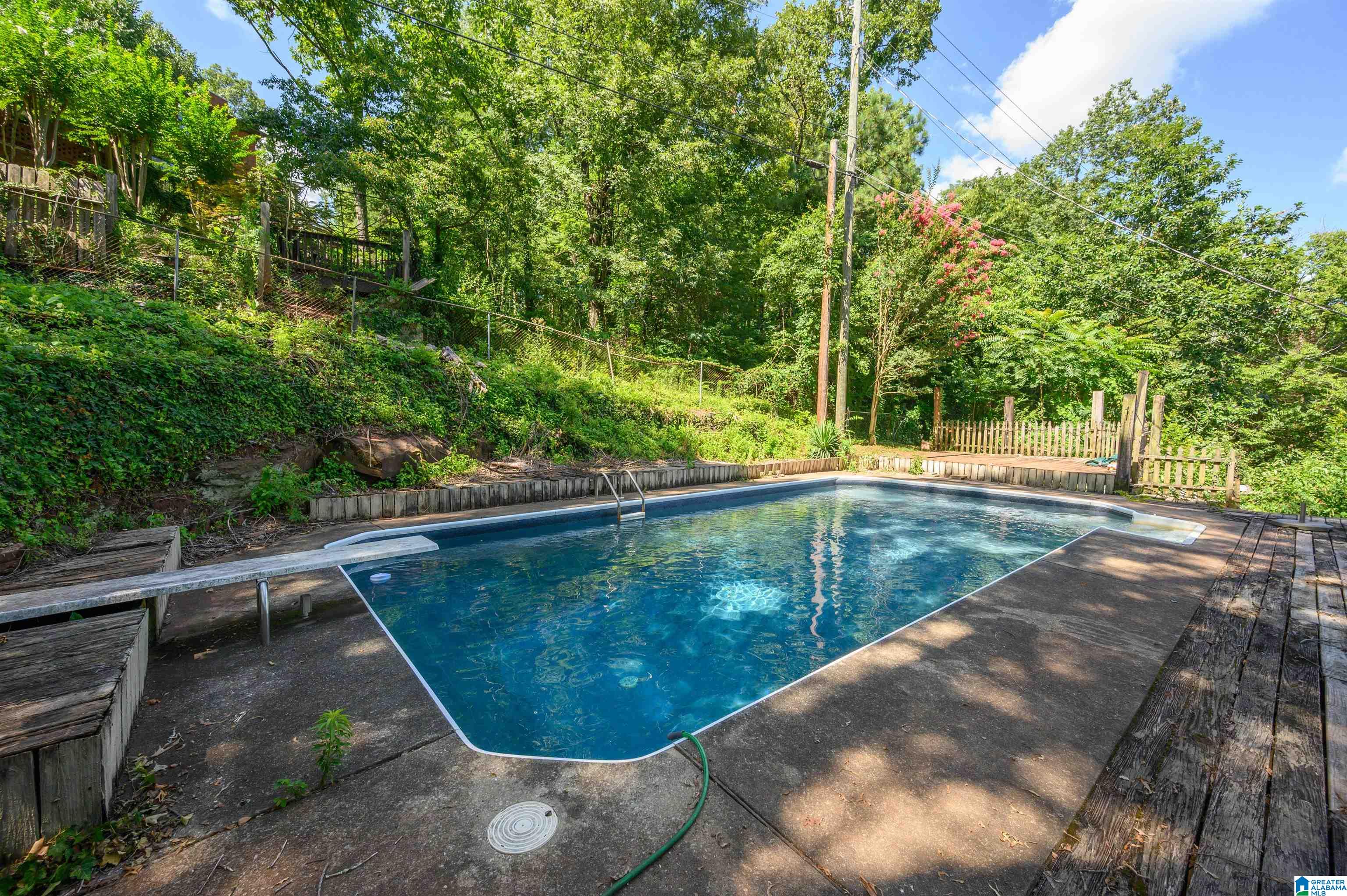 5812 SOUTHCREST ROAD