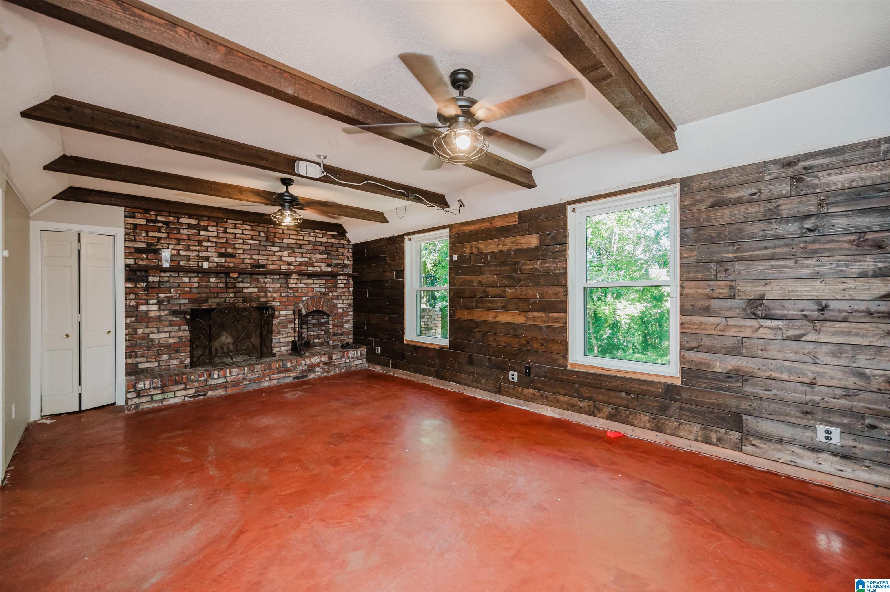 5812 SOUTHCREST ROAD