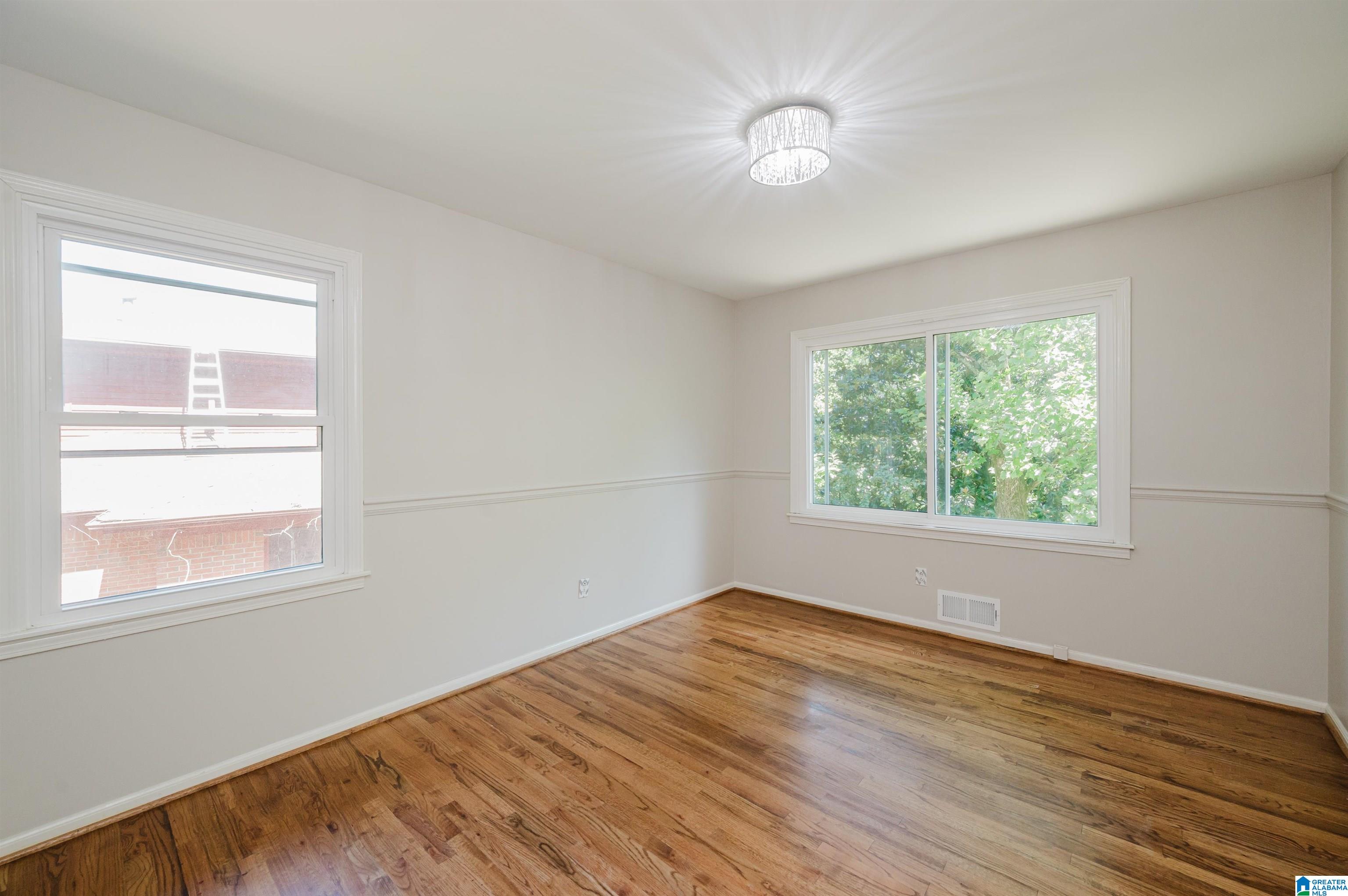 5812 SOUTHCREST ROAD