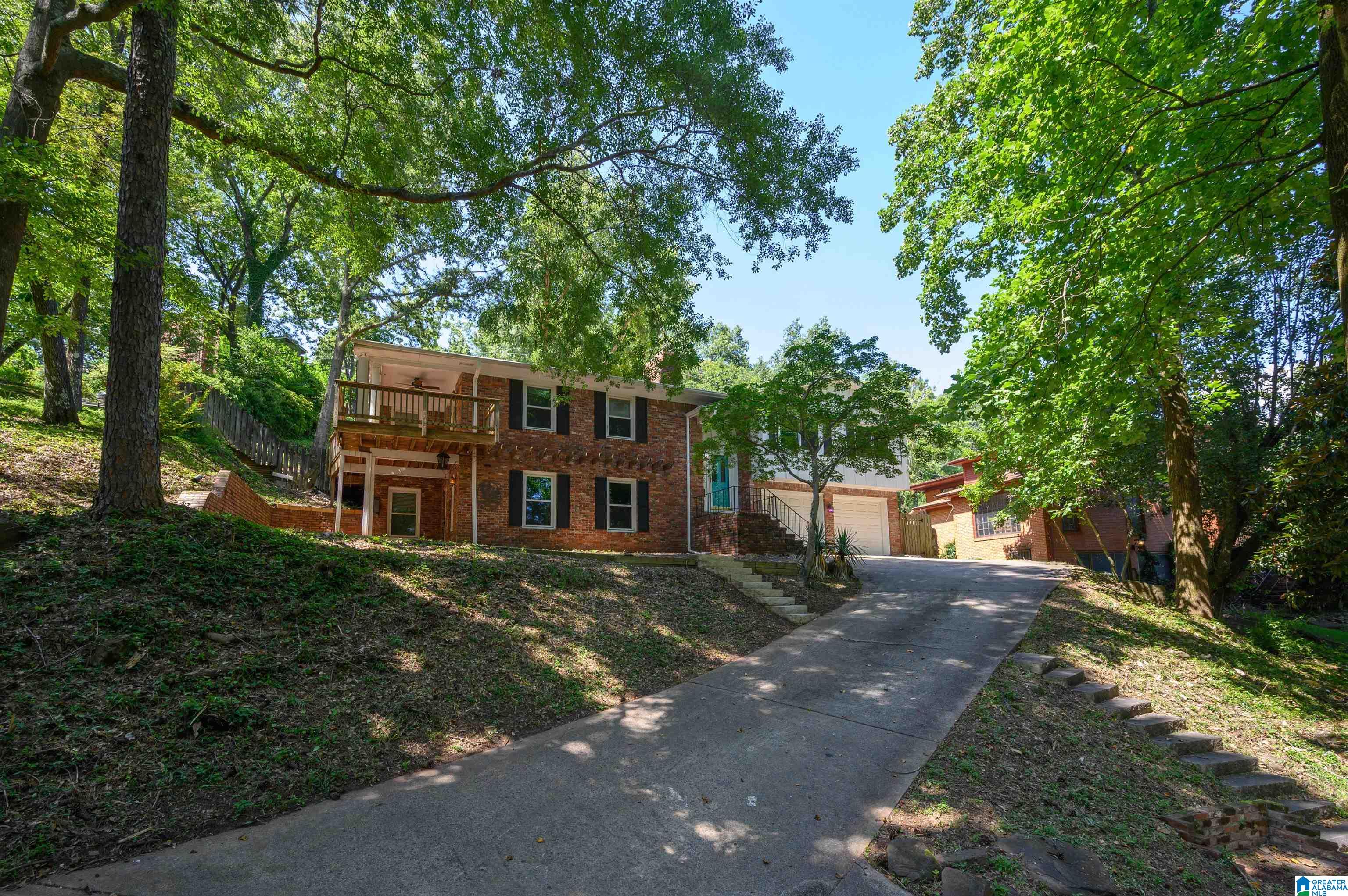 5812 SOUTHCREST ROAD