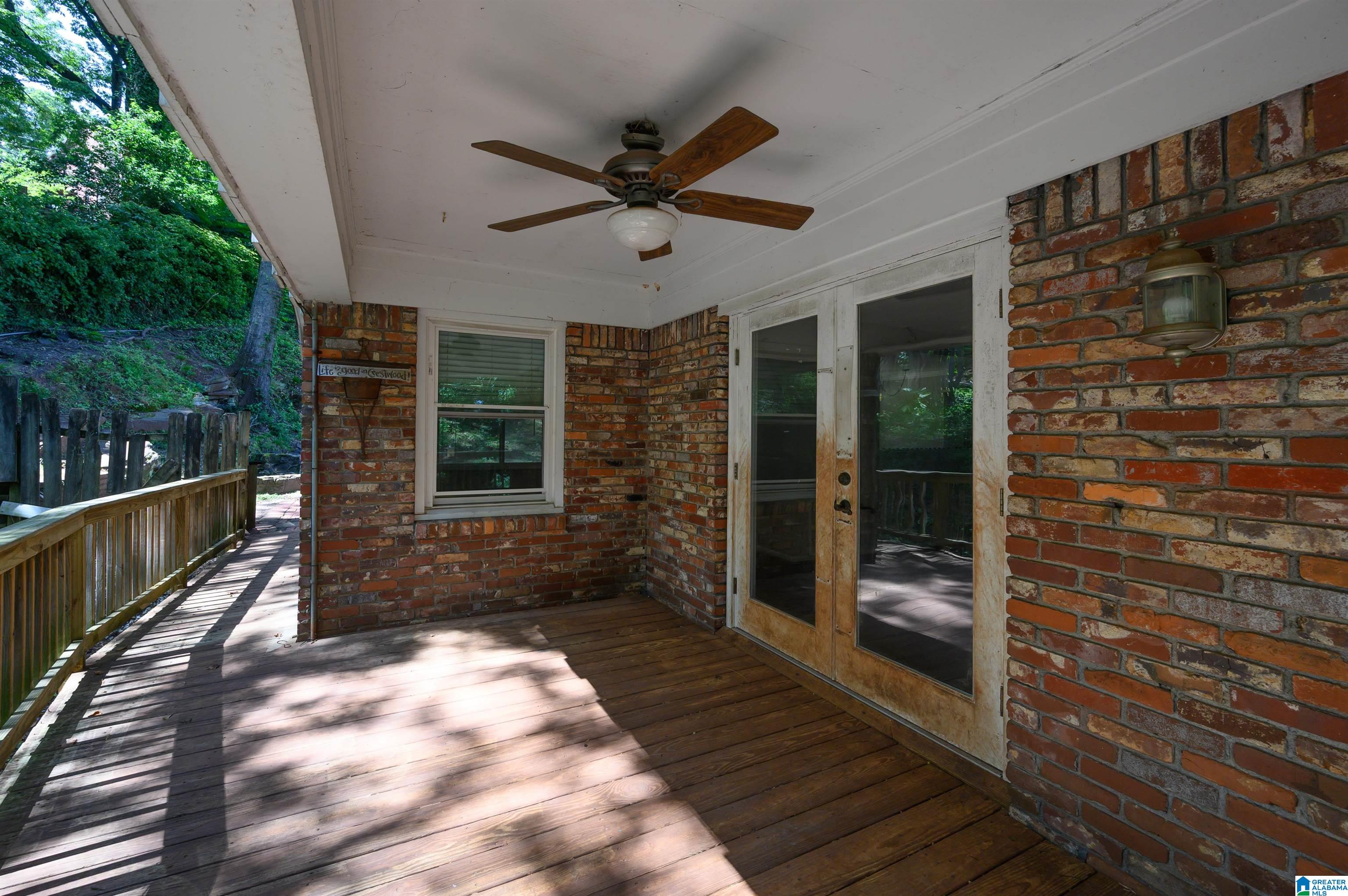 5812 SOUTHCREST ROAD