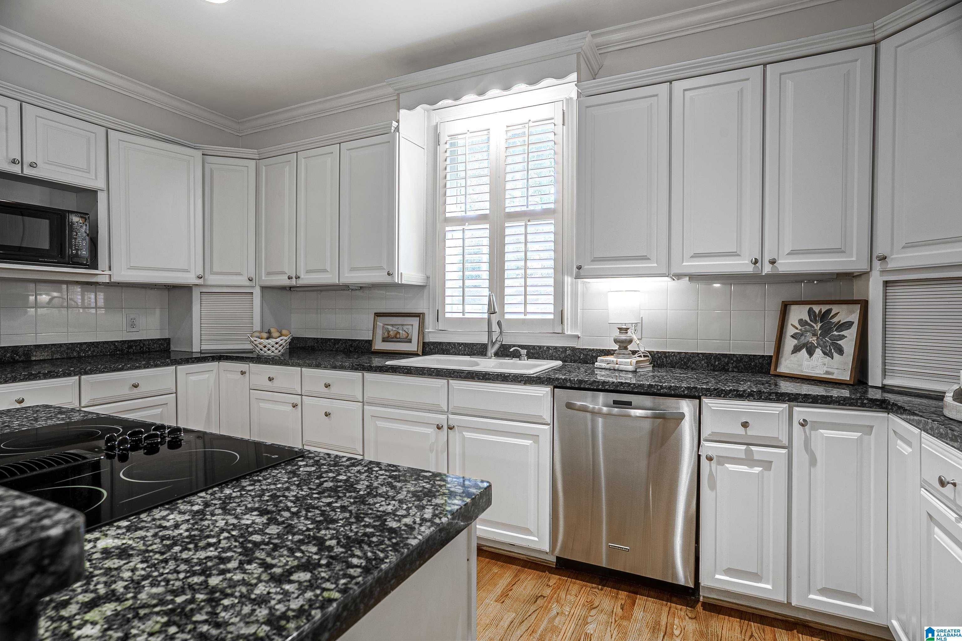 2901 GLENSTONE CIRCLE