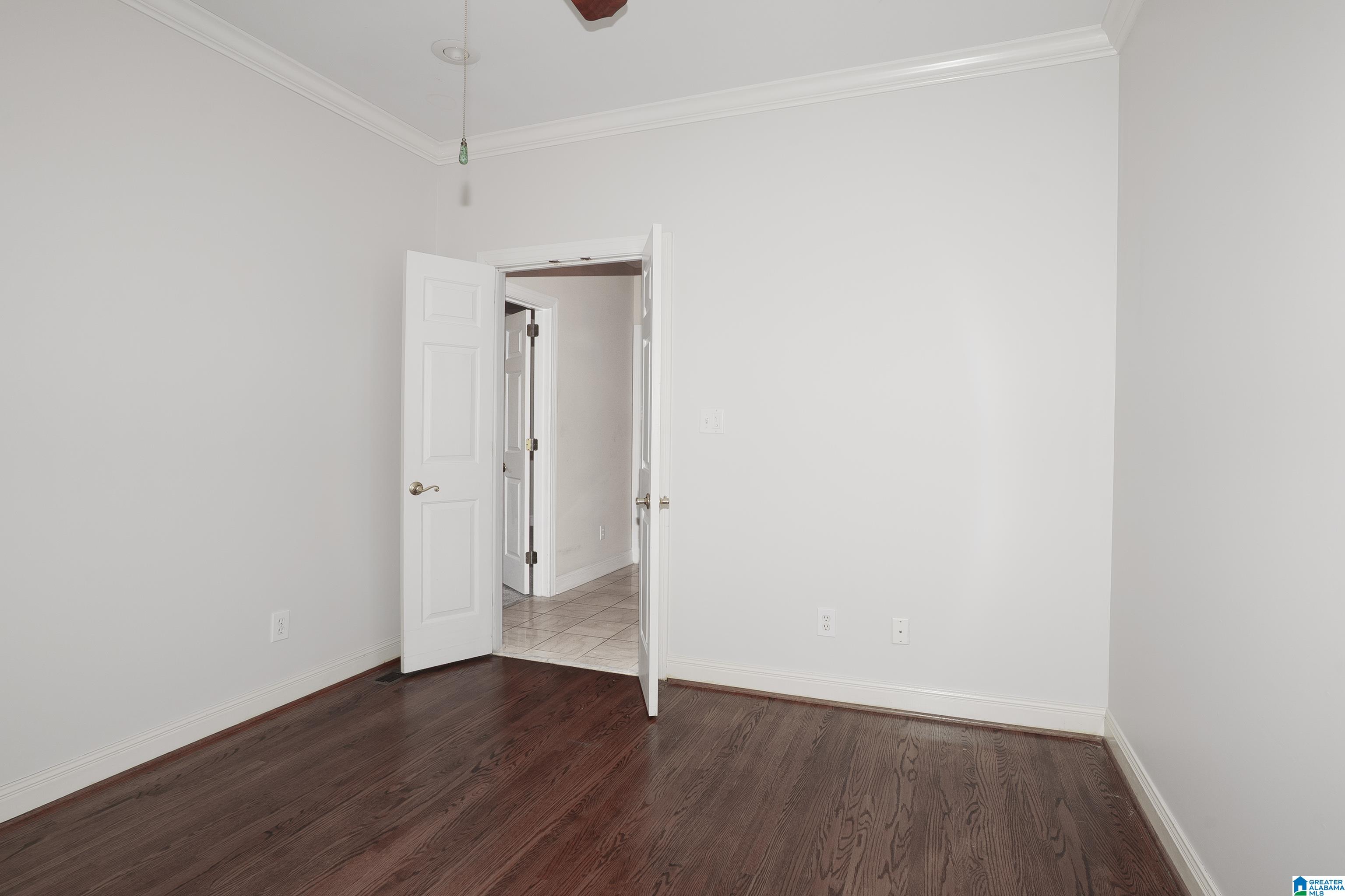 2901 GLENSTONE CIRCLE