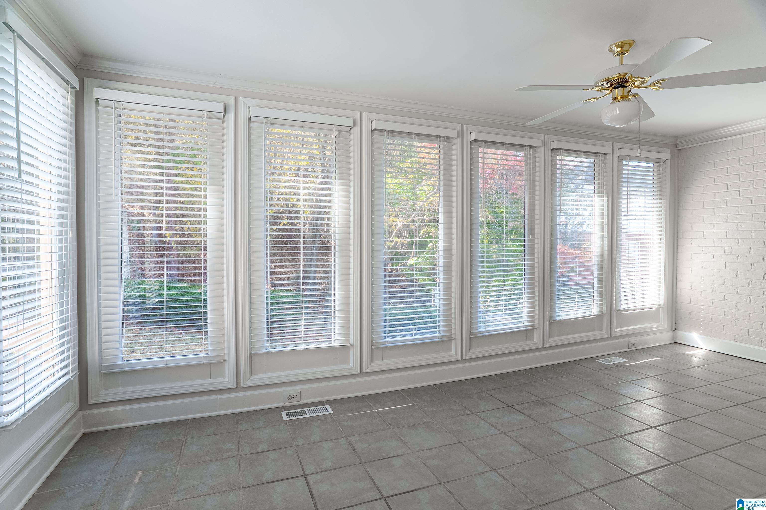 2901 GLENSTONE CIRCLE