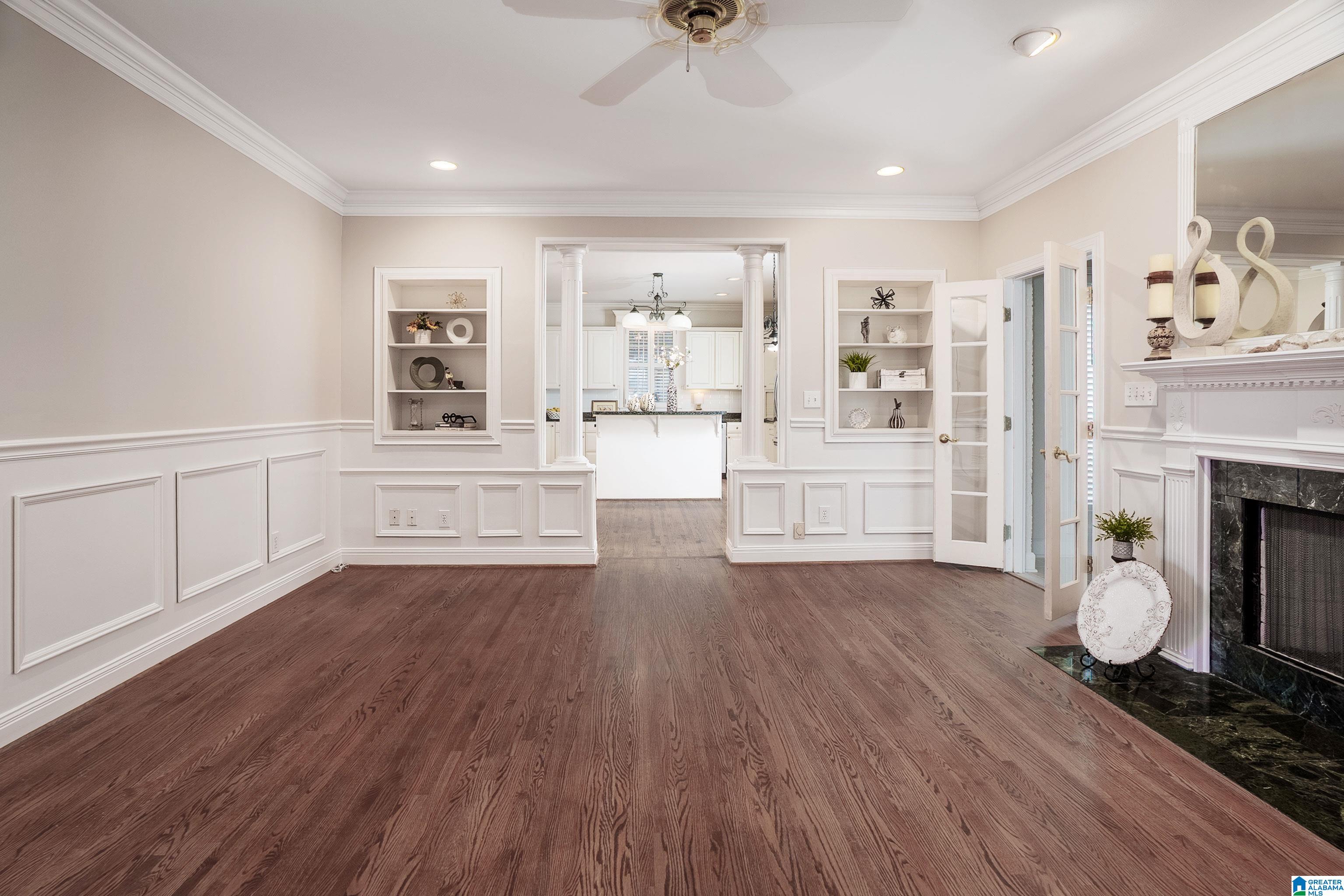 2901 GLENSTONE CIRCLE