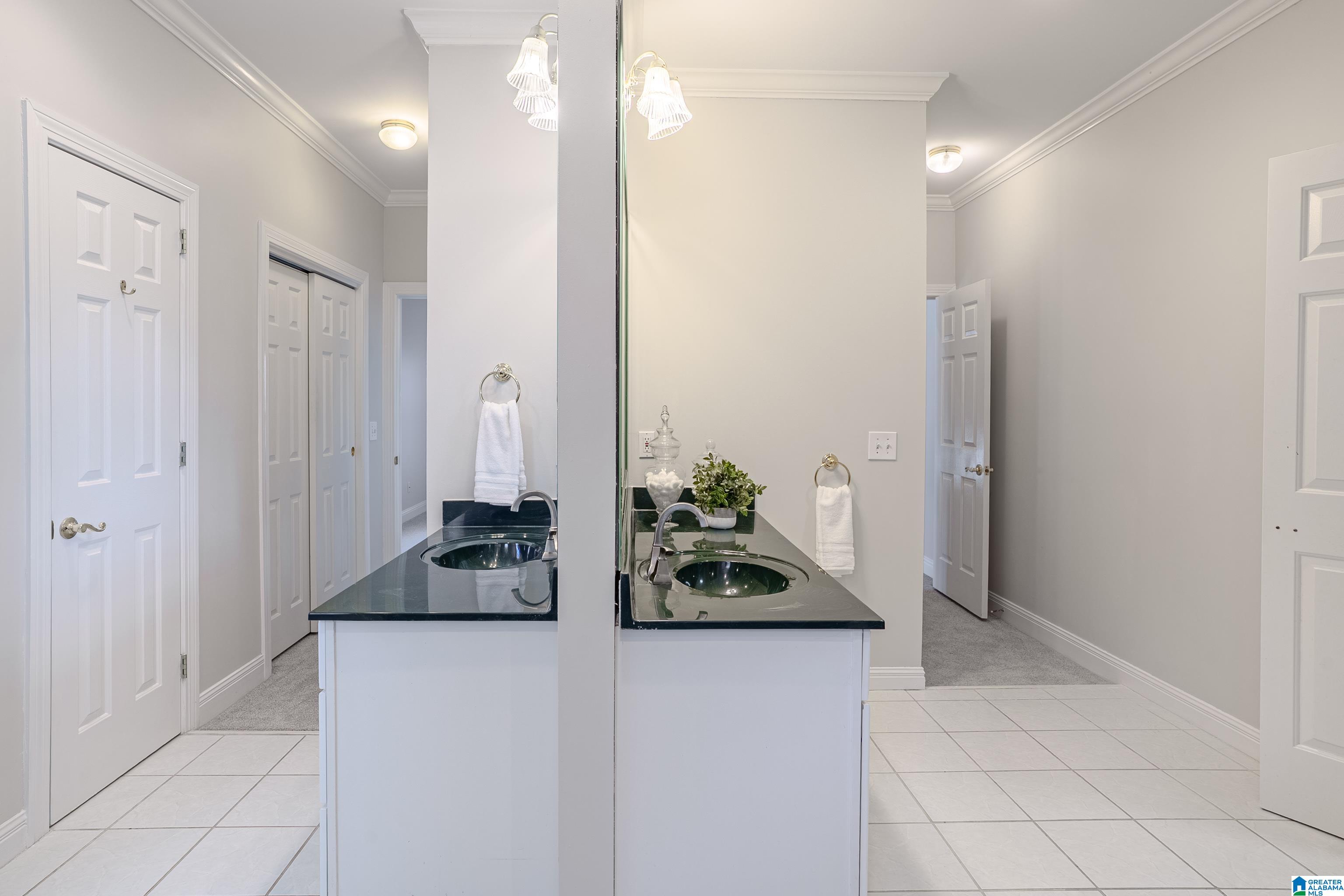 2901 GLENSTONE CIRCLE