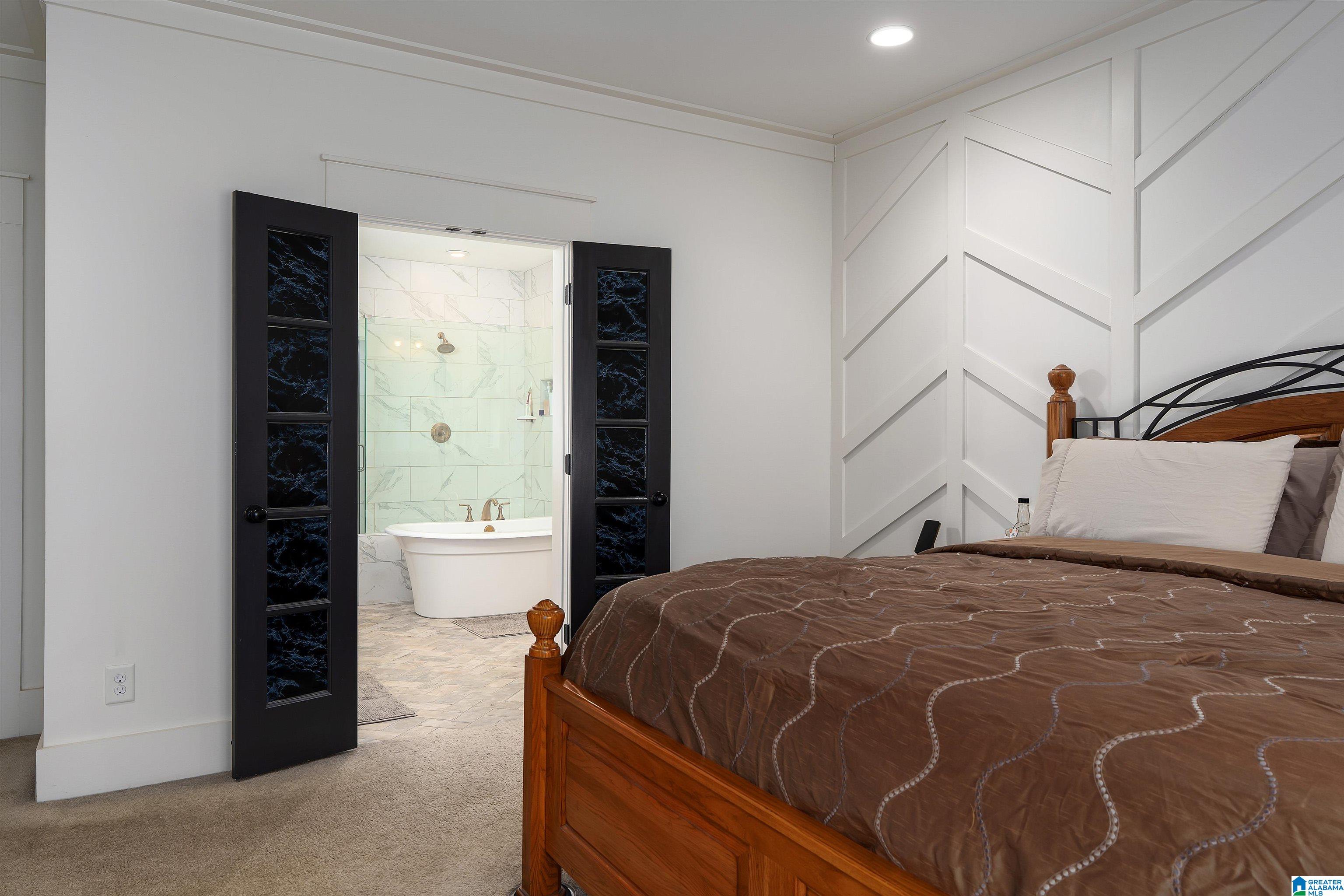 2236 BLACK CREEK CROSSING