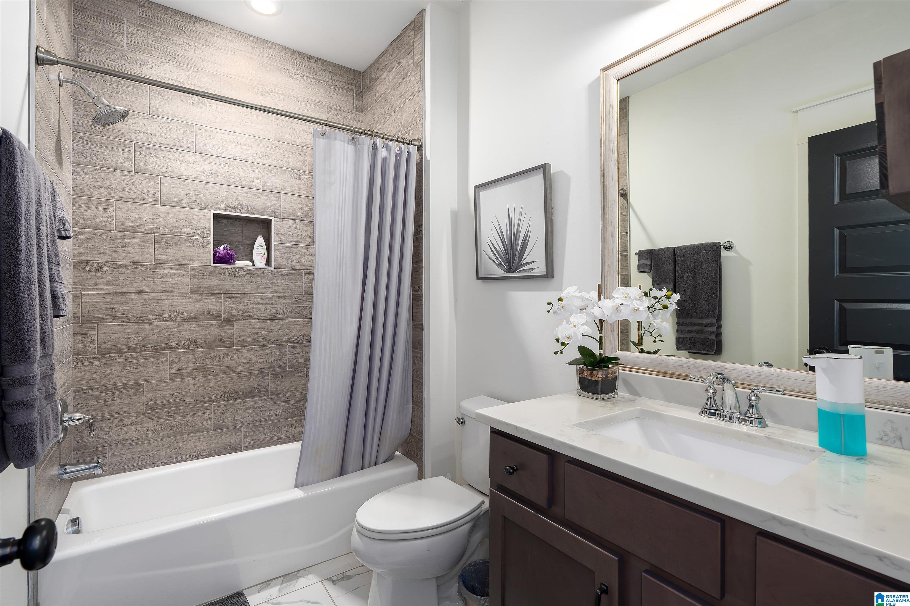 2236 BLACK CREEK CROSSING