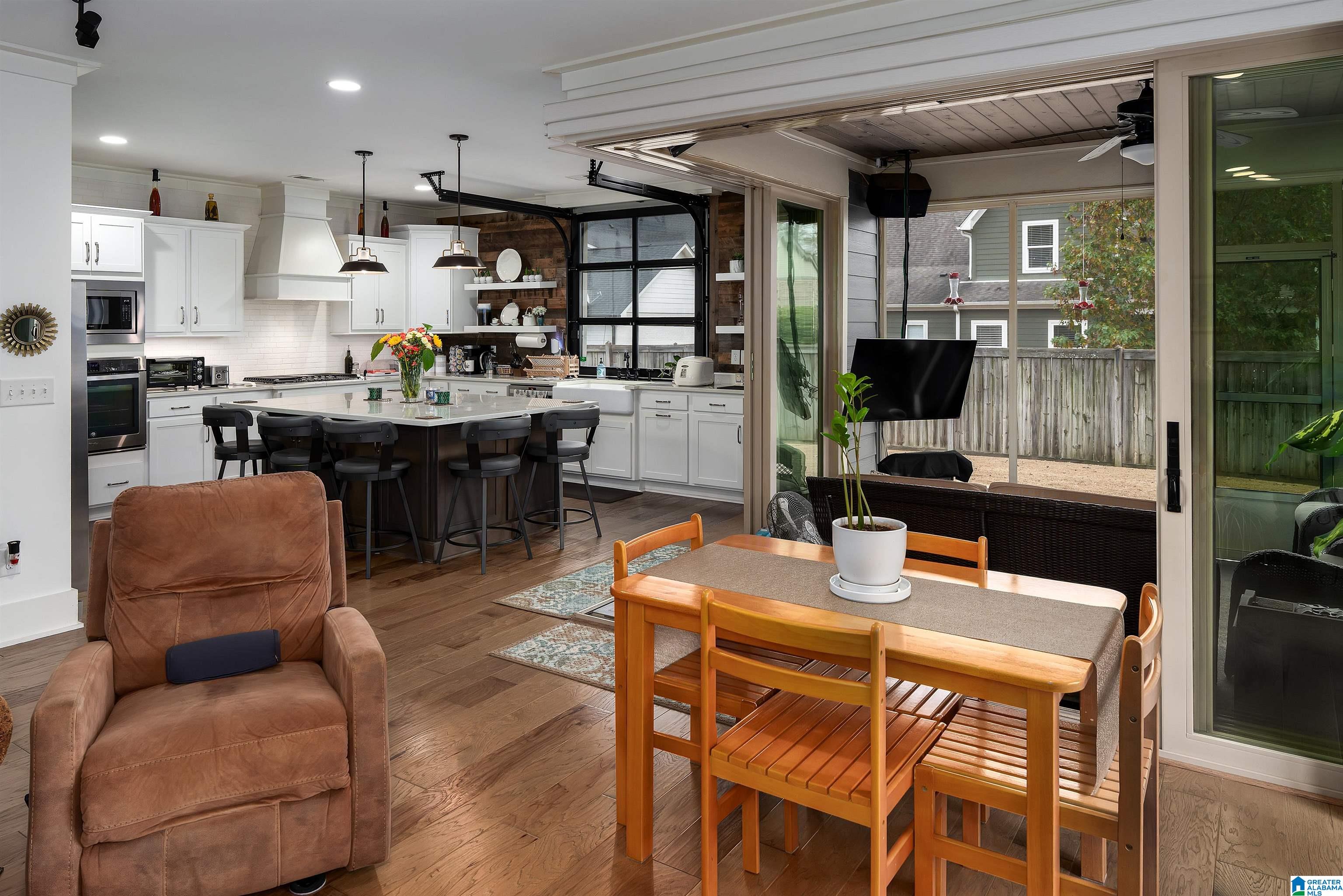 2236 BLACK CREEK CROSSING