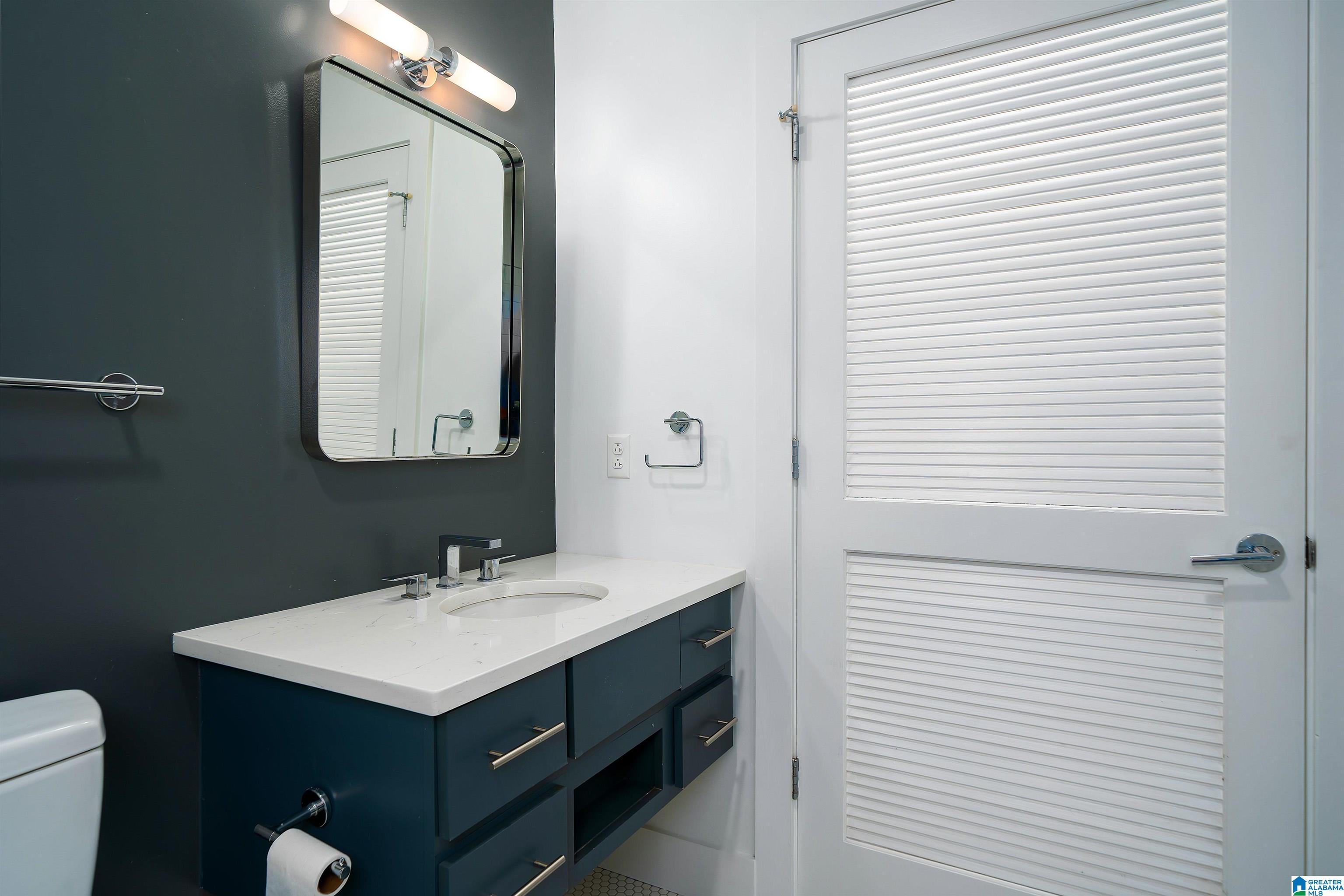 1801 2ND AVENUE N 208