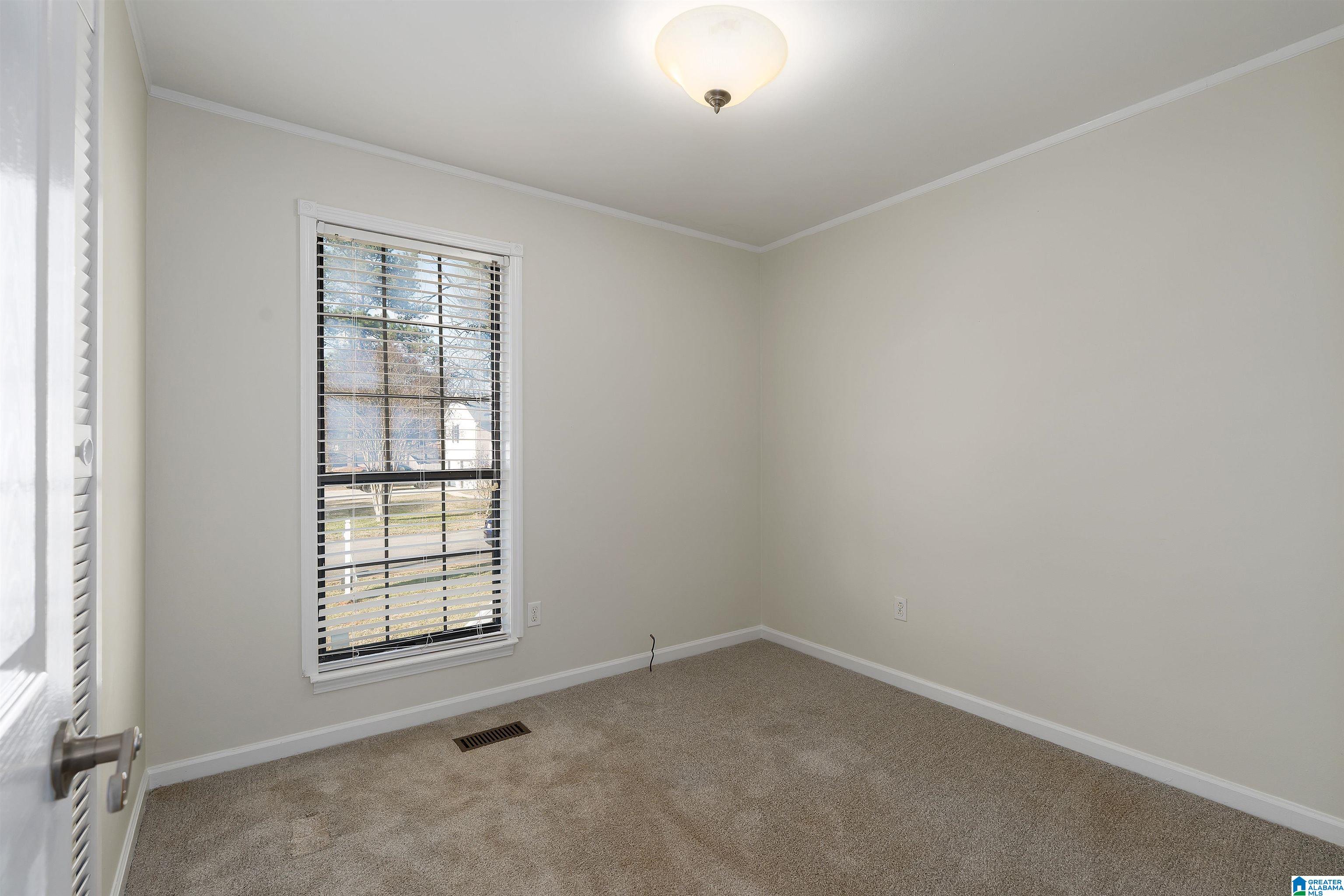 8401 LANEWOOD CIRCLE