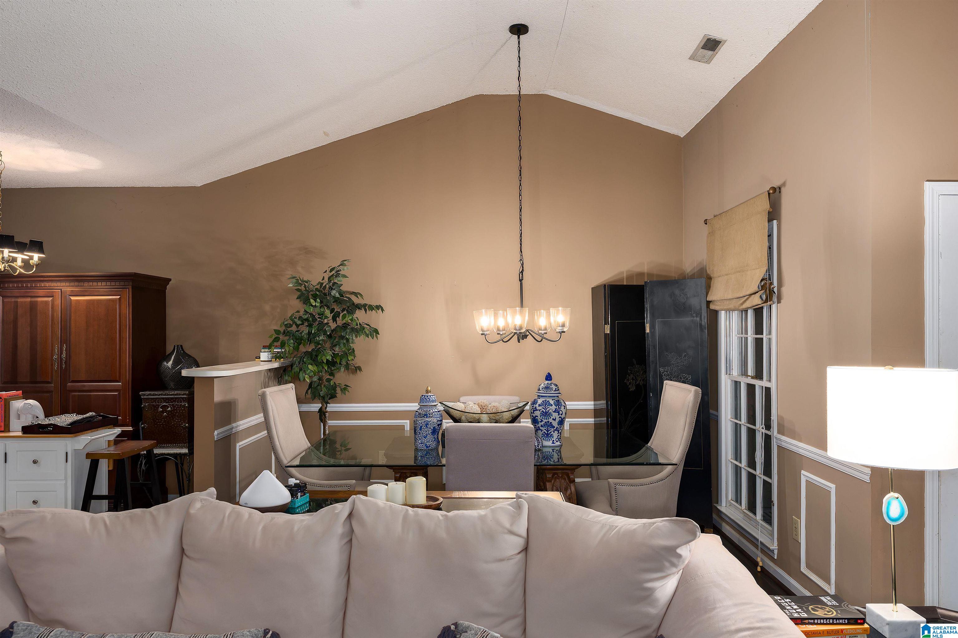 2621 N CHANDALAR LANE