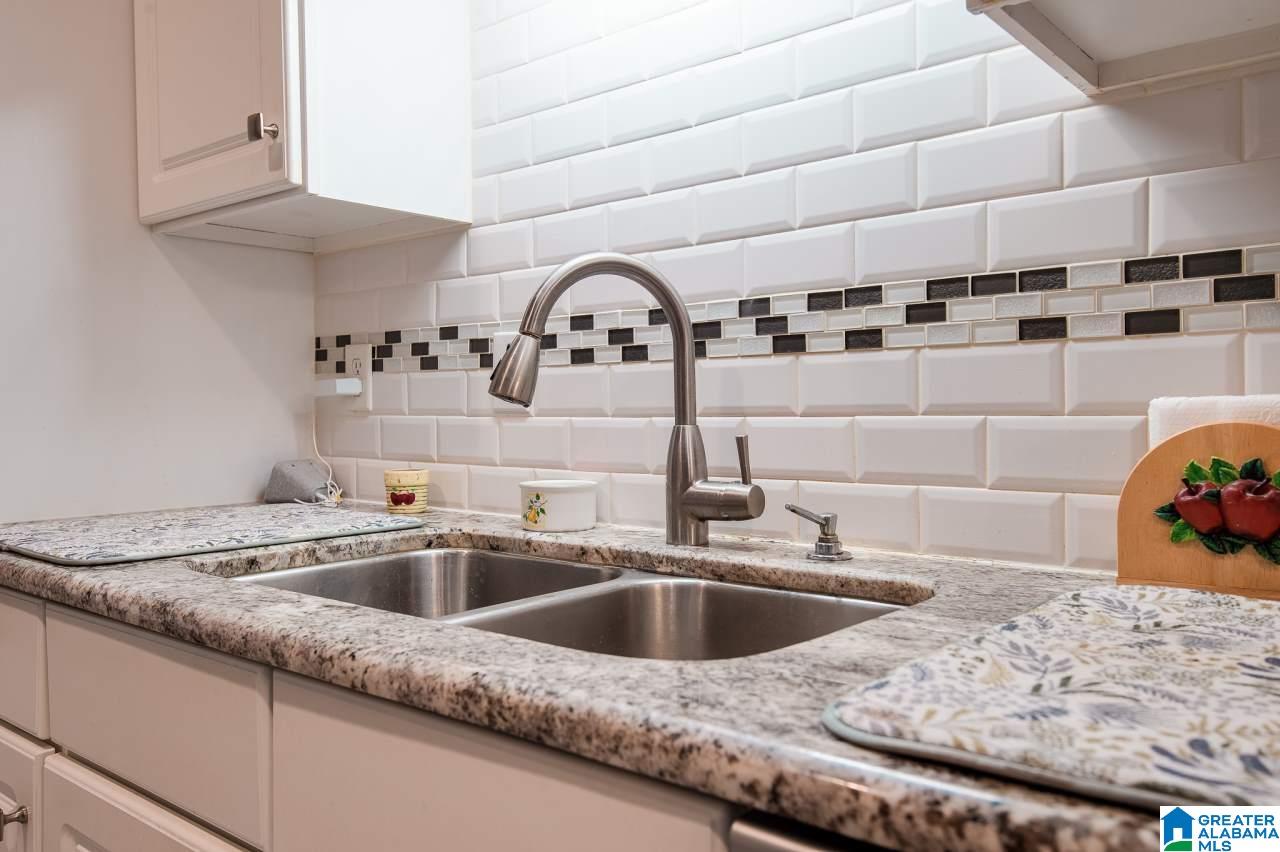 5630 CAHABA GLEN CIRCLE