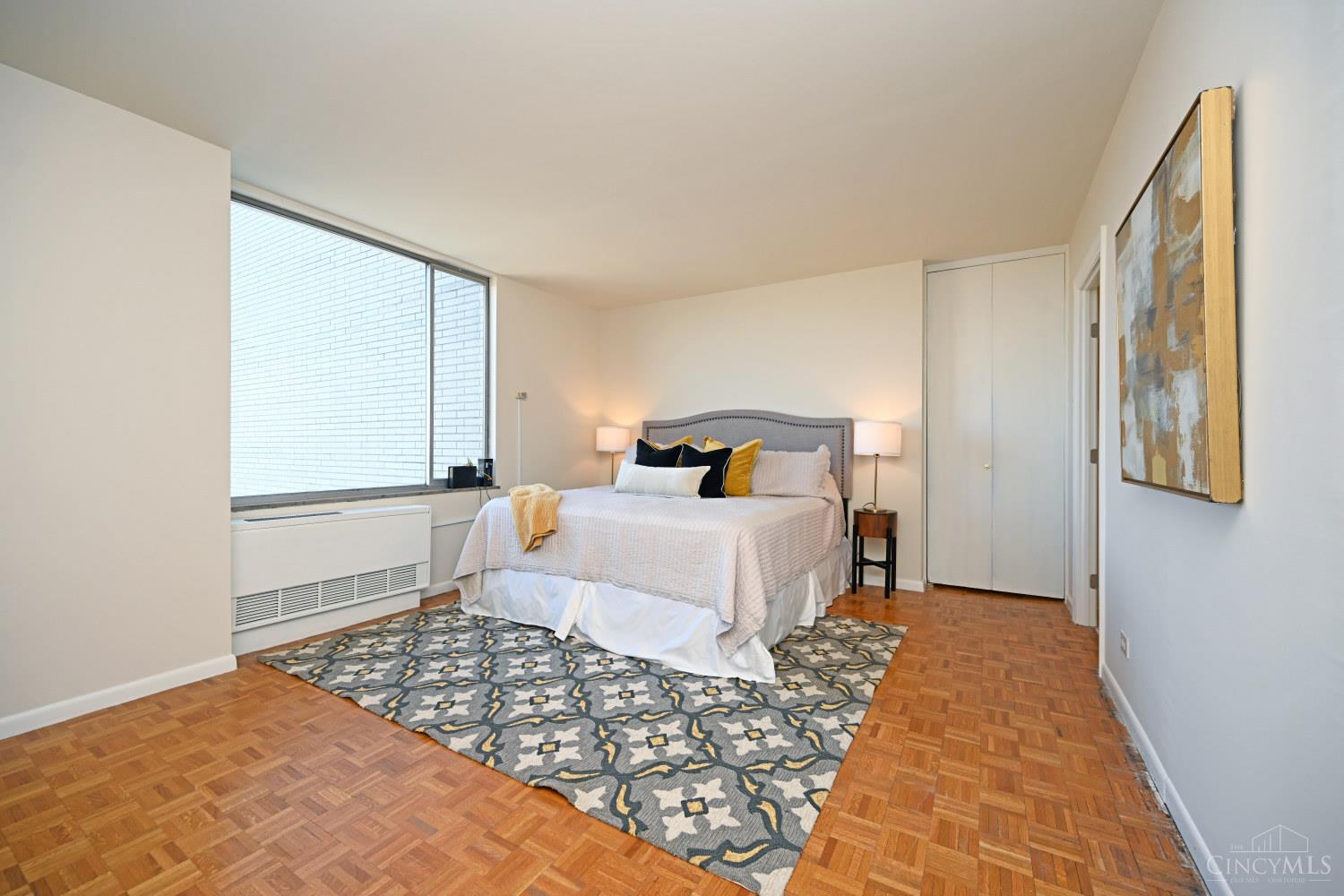 2401 Ingleside Avenue 6D