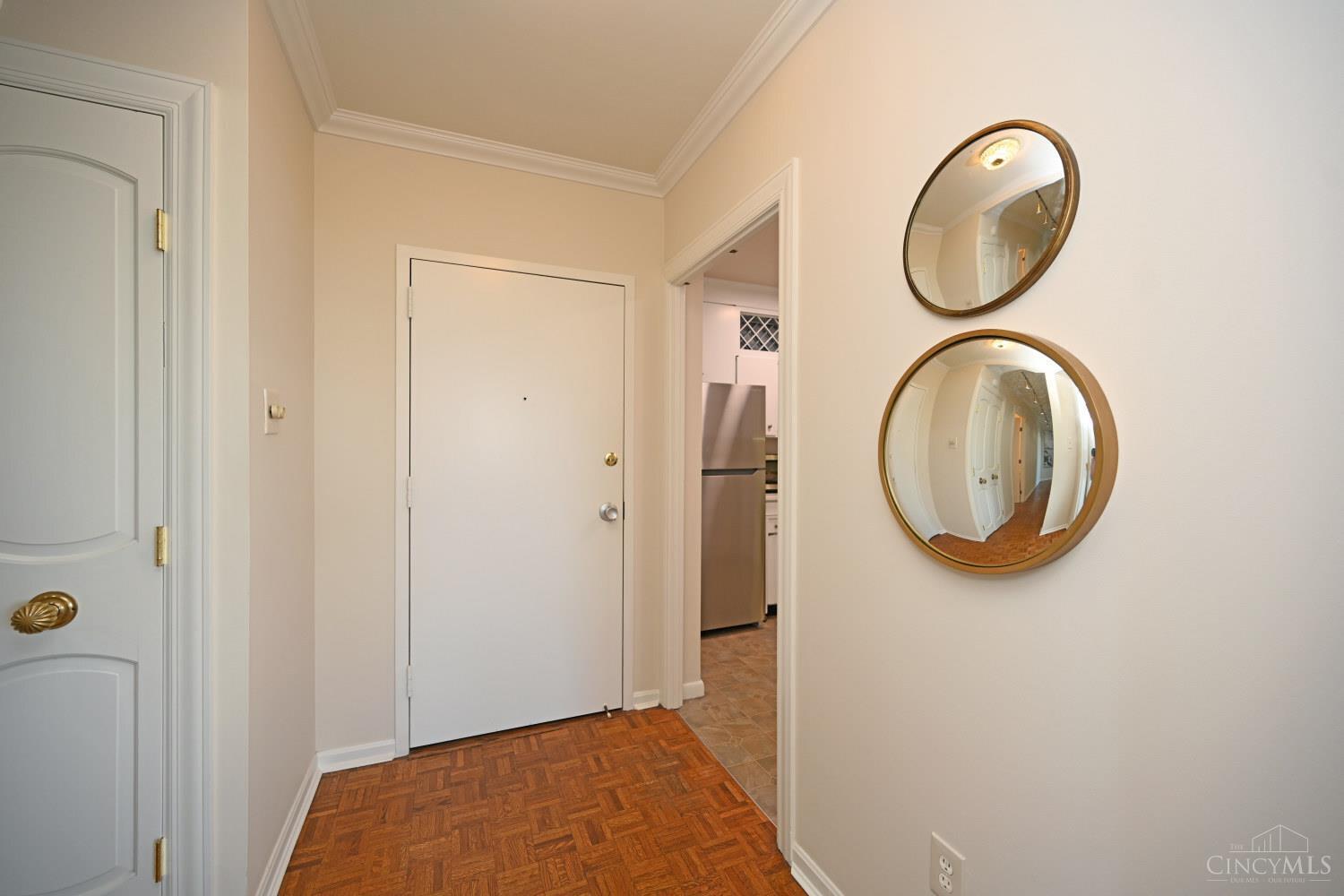 2401 Ingleside Avenue 6D