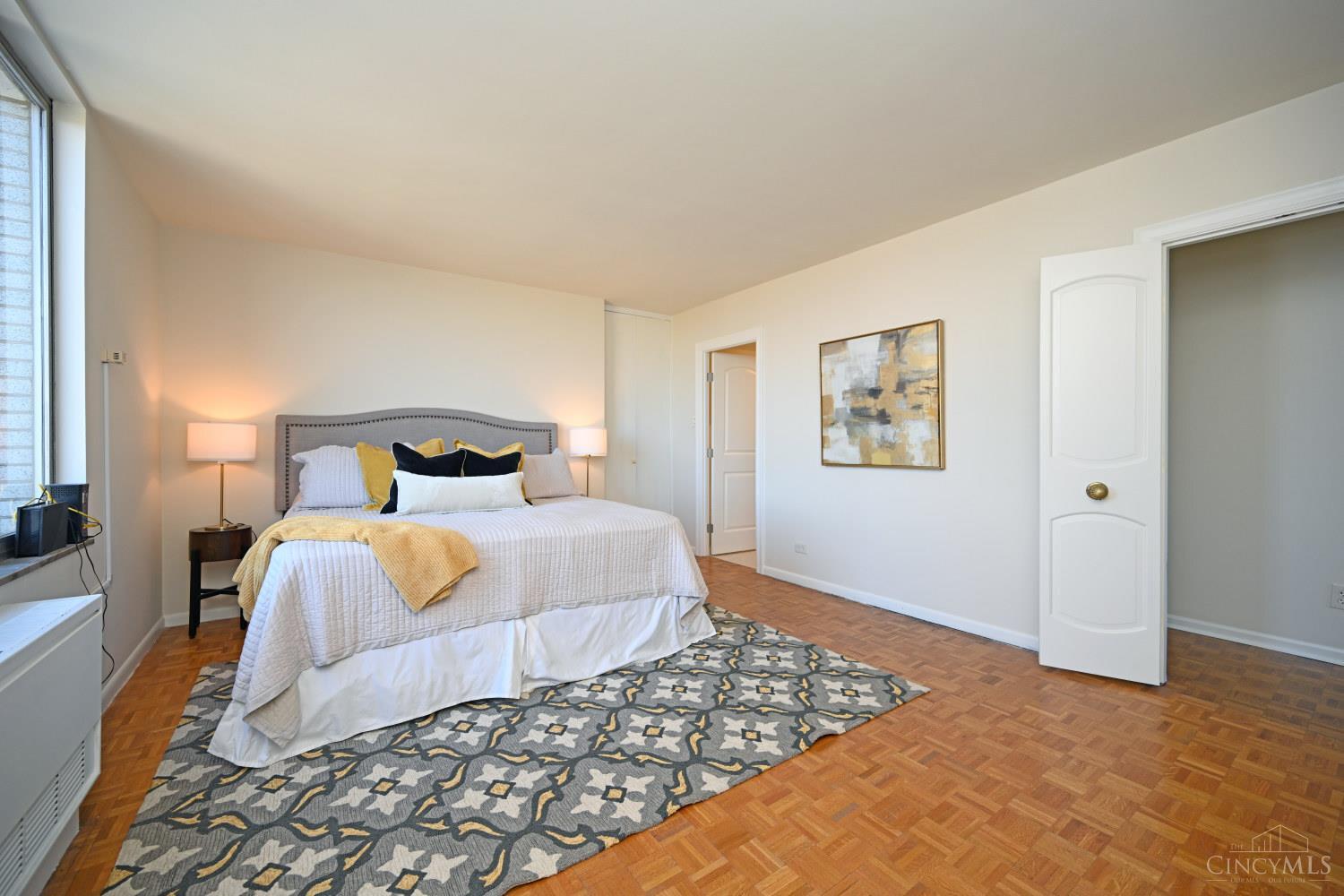 2401 Ingleside Avenue 6D